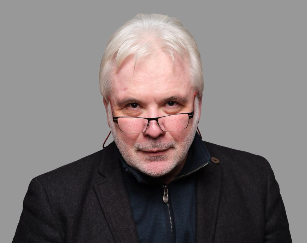 Никитин М_В 2000px.jpg