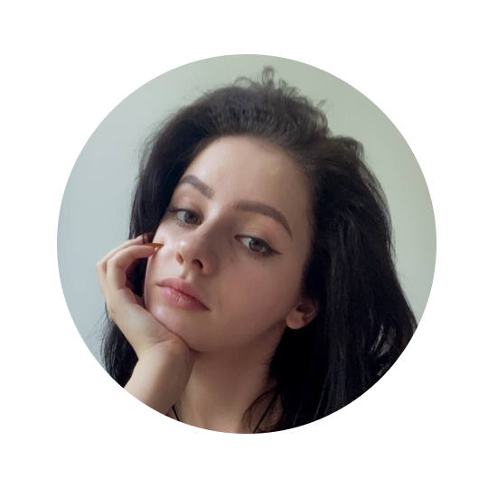 Комбарова.png