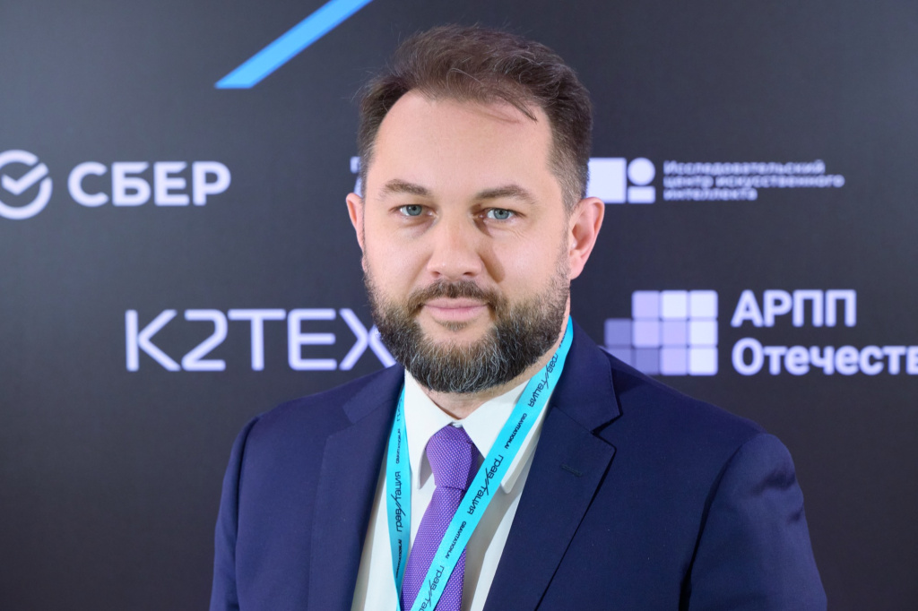 Голосов copy.jpg