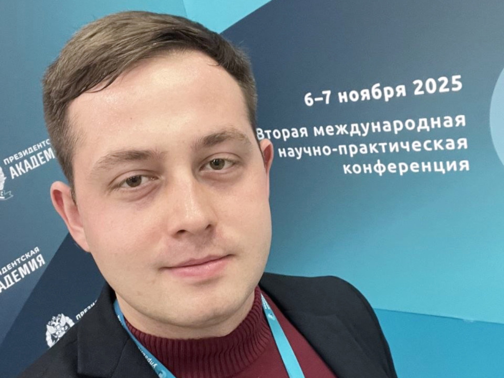 Михаил Привалов.jpg