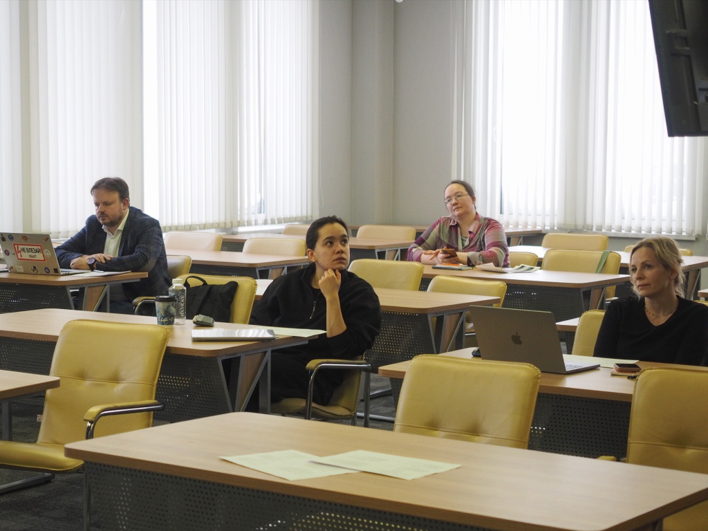 P2027442 copy.jpg P2027442 copy.jpg